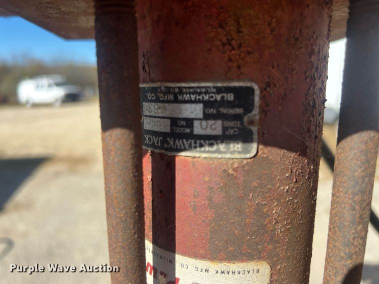 image for item OA9204 Hydraulic press