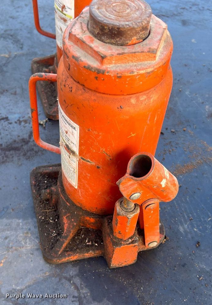 image for item OA9205 Tools