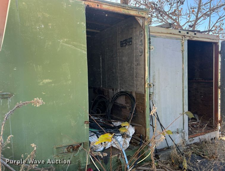 image for item OA9208 (2) dry van trailer bodies