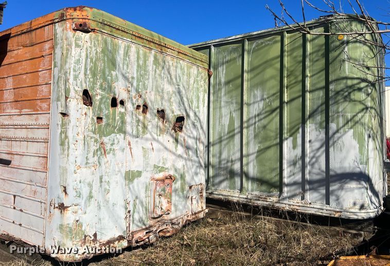 image for item OA9208 (2) dry van trailer bodies