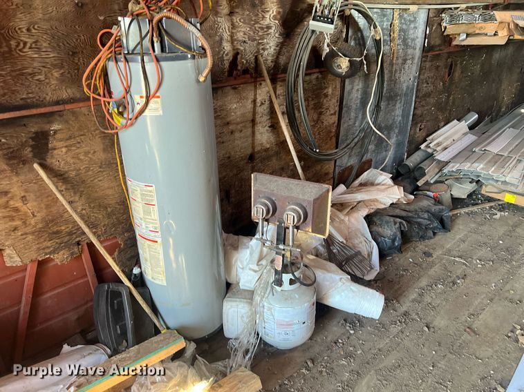 image for item OA9208 (2) dry van trailer bodies