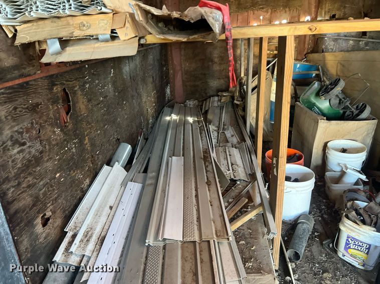 image for item OA9208 (2) dry van trailer bodies