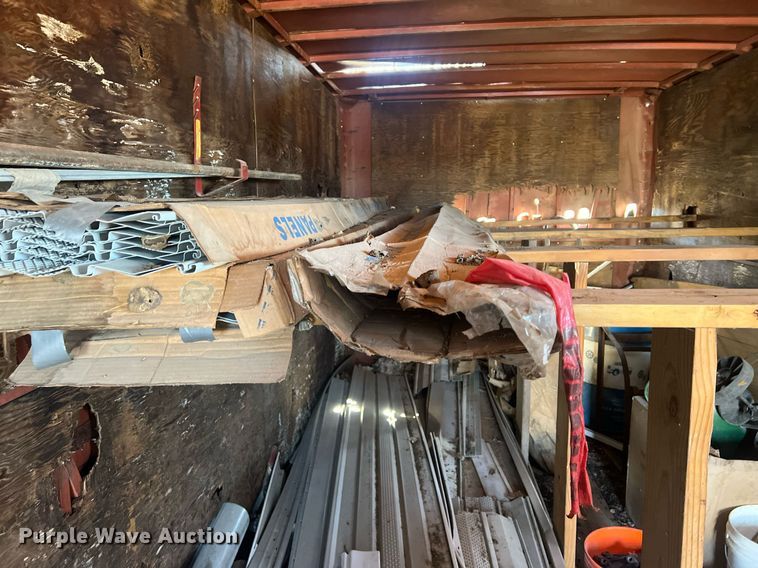 image for item OA9208 (2) dry van trailer bodies