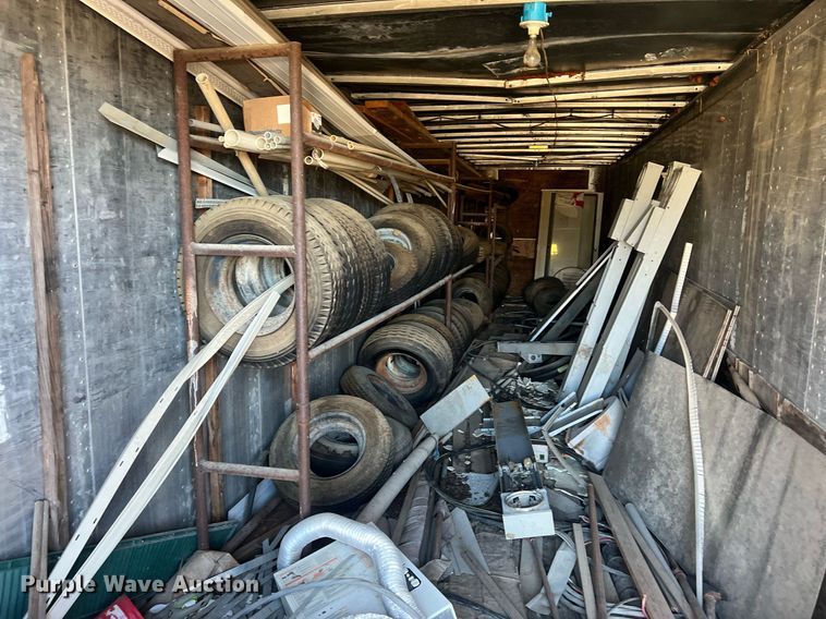 image for item OA9208 (2) dry van trailer bodies