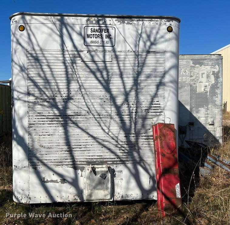 image for item OA9209 Dry van trailer body