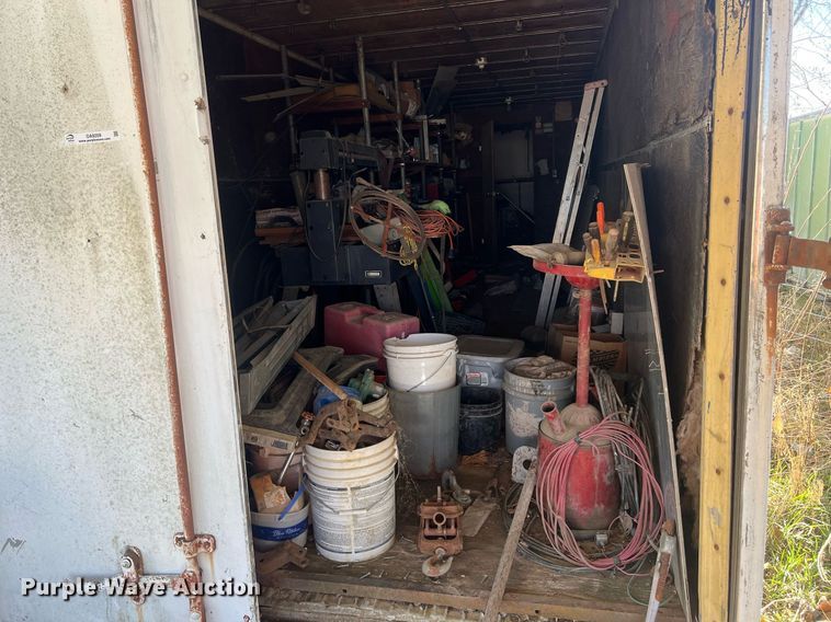 image for item OA9209 Dry van trailer body