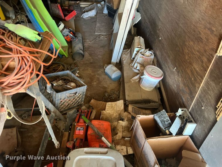 image for item OA9209 Dry van trailer body