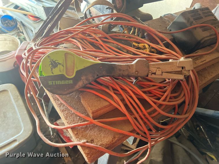 image for item OA9209 Dry van trailer body