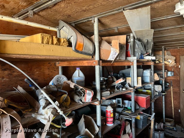 image for item OA9209 Dry van trailer body