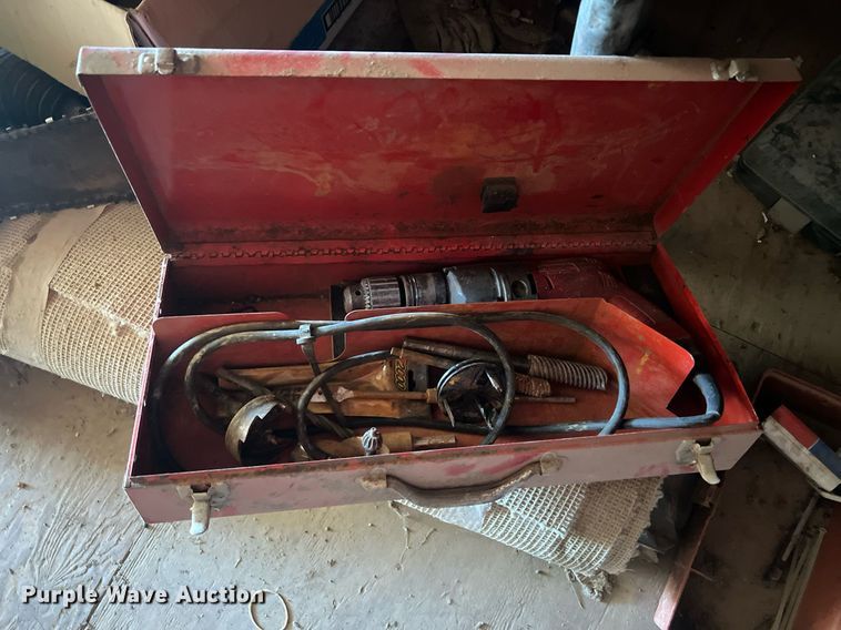 image for item OA9209 Dry van trailer body