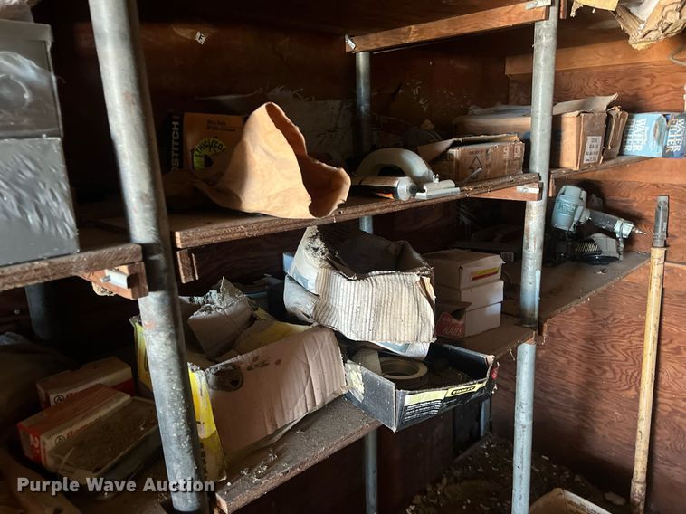 image for item OA9209 Dry van trailer body