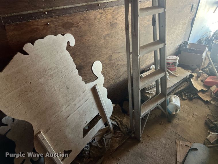 image for item OA9209 Dry van trailer body