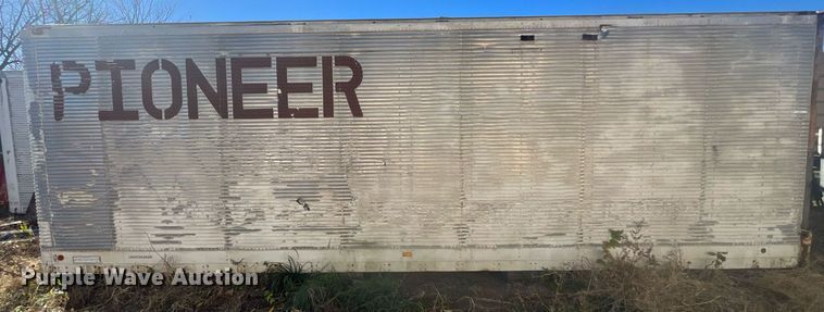 image for item OA9210 Dry van trailer body