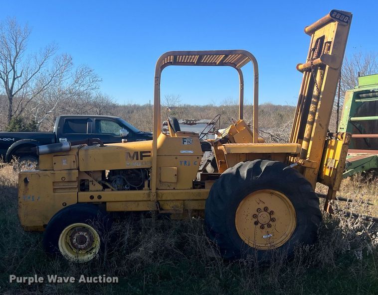 image for item OA9213 Massy Ferguson 2500  forklift