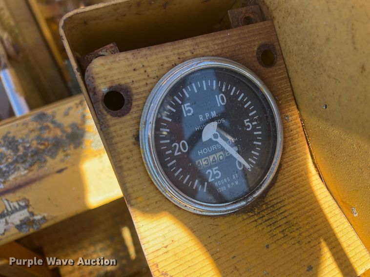 image for item OA9213 Massy Ferguson 2500  forklift