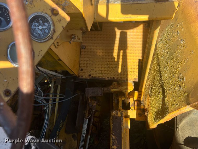 image for item OA9213 Massy Ferguson 2500  forklift