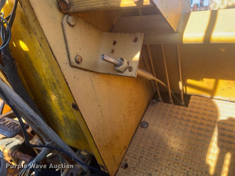 image for item OA9213 Massy Ferguson 2500  forklift