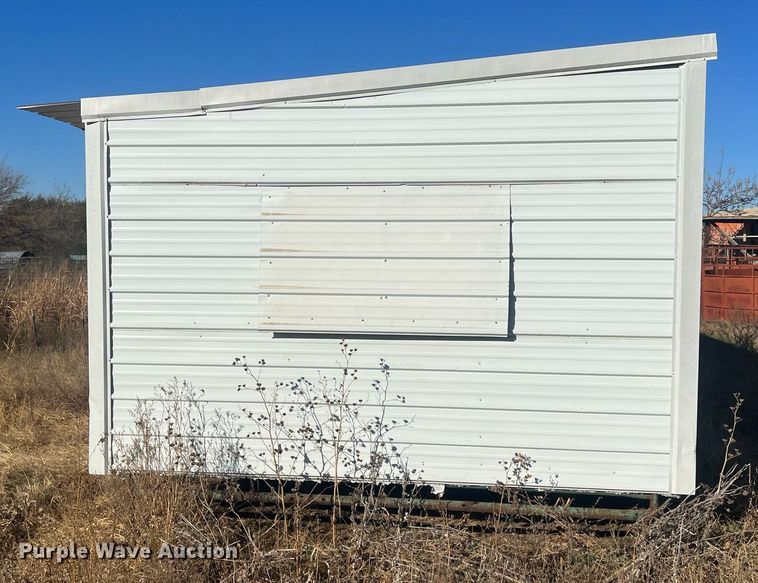 image for item OA9215 Farrowing shed