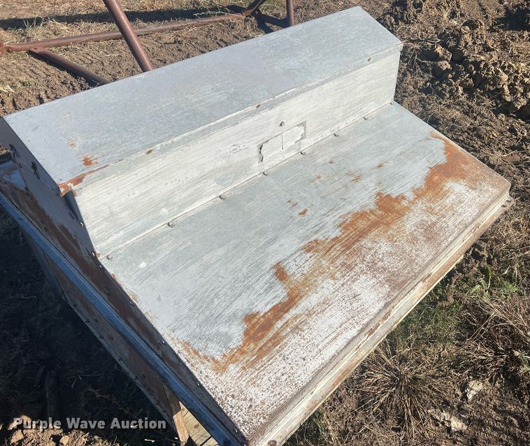 image for item OA9217 Livestock equipment