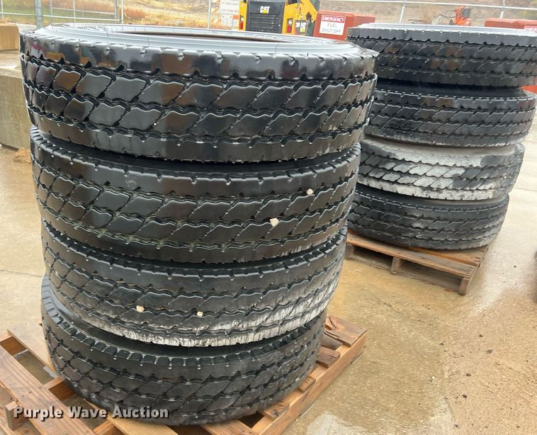 image for item OA9222 (4) 11R22.5 tires and wheels