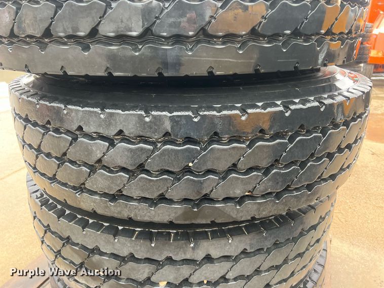image for item OA9223 (4) Michelin 11R22.5 tires and wheels