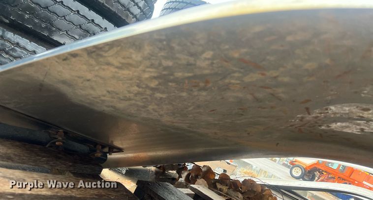 image for item OA9225 (2) truck fenders