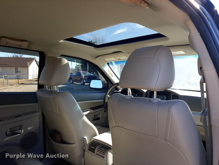 image for item OF9609 2006 Jeep Grand Cherokee  SUV