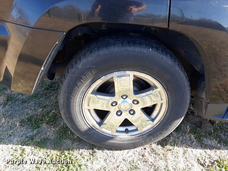 image for item OF9609 2006 Jeep Grand Cherokee  SUV