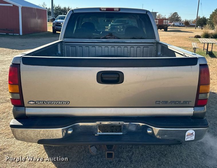 image for item OK9180 1999  Chevrolet Silverado 2500  Ext. Cab pickup truck