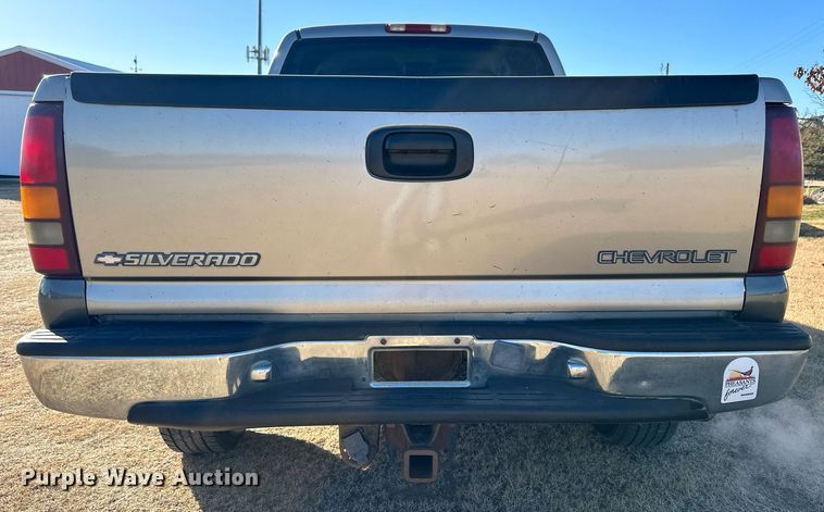 image for item OK9180 1999  Chevrolet Silverado 2500  Ext. Cab pickup truck