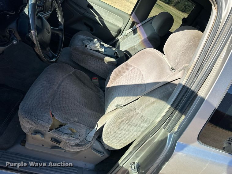 image for item OK9180 1999  Chevrolet Silverado 2500  Ext. Cab pickup truck