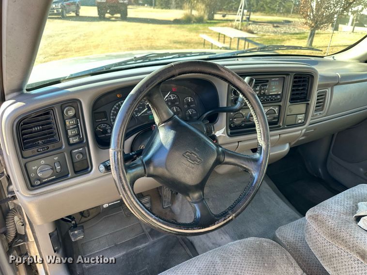 image for item OK9180 1999  Chevrolet Silverado 2500  Ext. Cab pickup truck