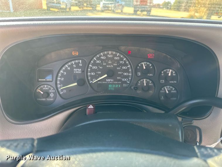 image for item OK9180 1999  Chevrolet Silverado 2500  Ext. Cab pickup truck