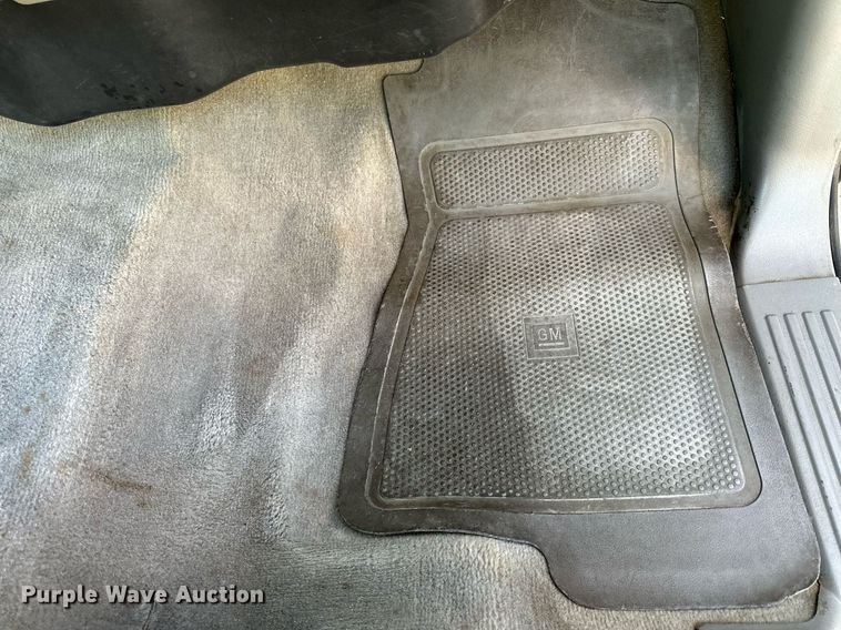 image for item OK9180 1999  Chevrolet Silverado 2500  Ext. Cab pickup truck