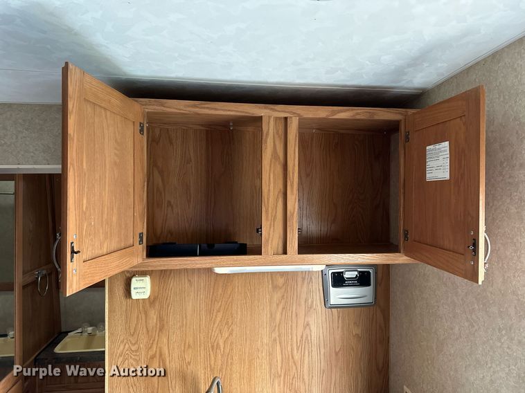 image for item OK9294 2006 Extreme 220TXG  camper