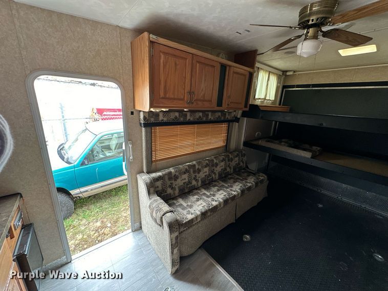 image for item OK9294 2006 Extreme 220TXG  camper