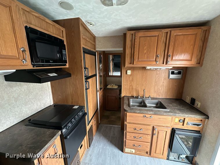 image for item OK9294 2006 Extreme 220TXG  camper