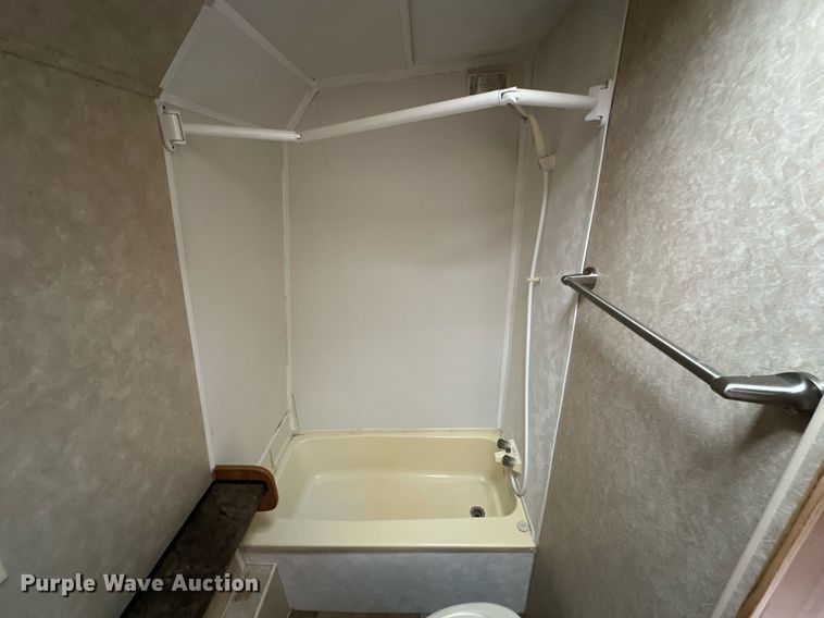 image for item OK9294 2006 Extreme 220TXG  camper