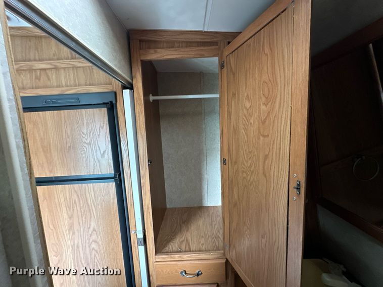 image for item OK9294 2006 Extreme 220TXG  camper