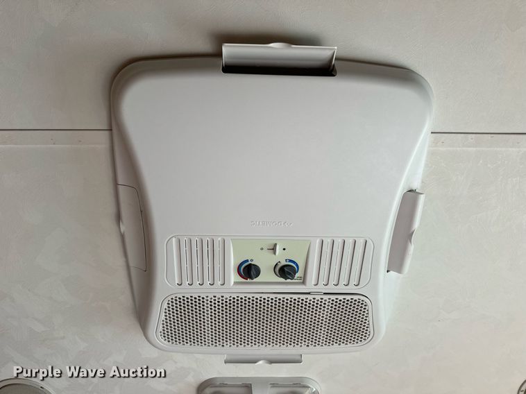 image for item OK9294 2006 Extreme 220TXG  camper