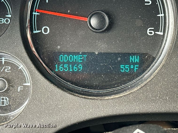 image for item OK9295 2010 Chevrolet Silverado 1500  Crew Cab pickup truck