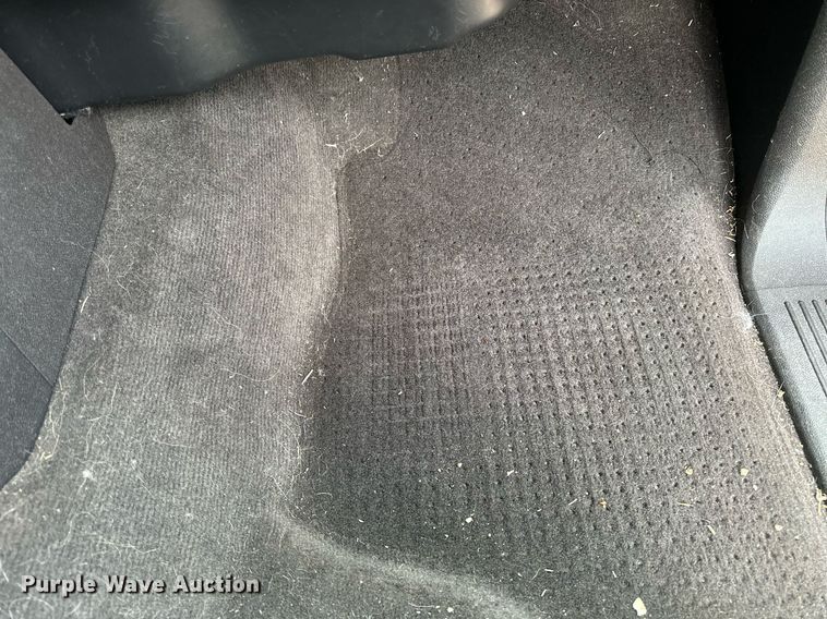 image for item OK9295 2010 Chevrolet Silverado 1500  Crew Cab pickup truck