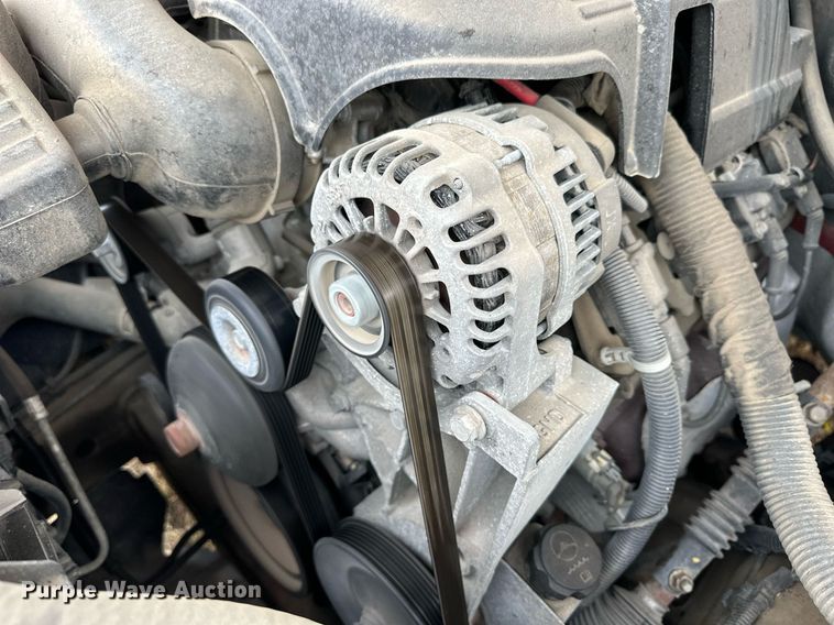 image for item OK9295 2010 Chevrolet Silverado 1500  Crew Cab pickup truck