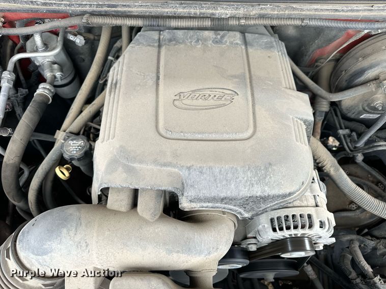 image for item OK9295 2010 Chevrolet Silverado 1500  Crew Cab pickup truck