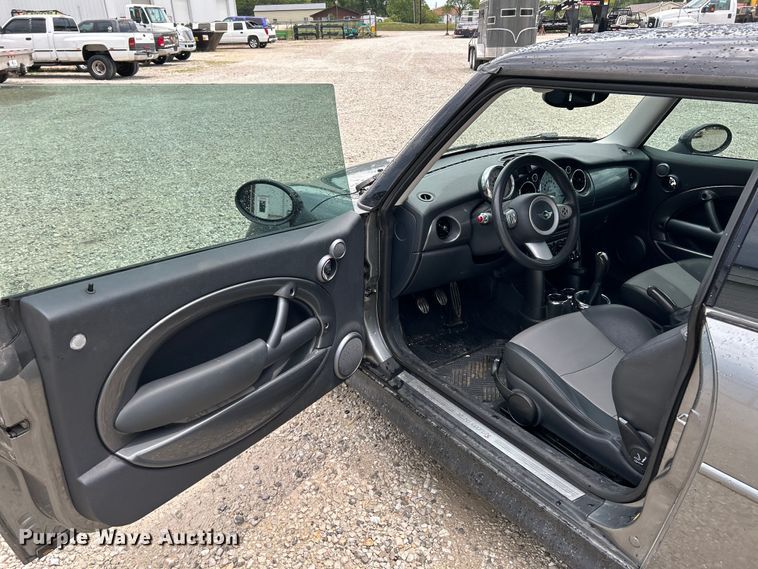 image for item OK9757 2005 Mini Cooper S