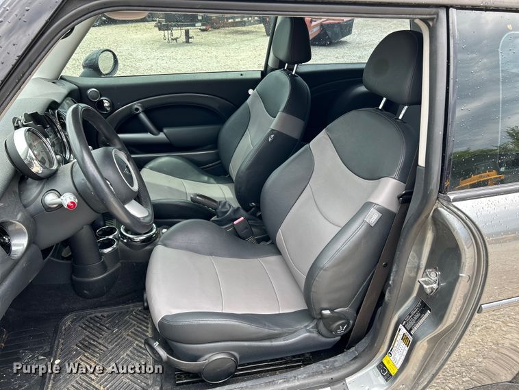 image for item OK9757 2005 Mini Cooper S