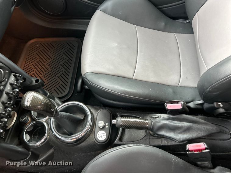 image for item OK9757 2005 Mini Cooper S