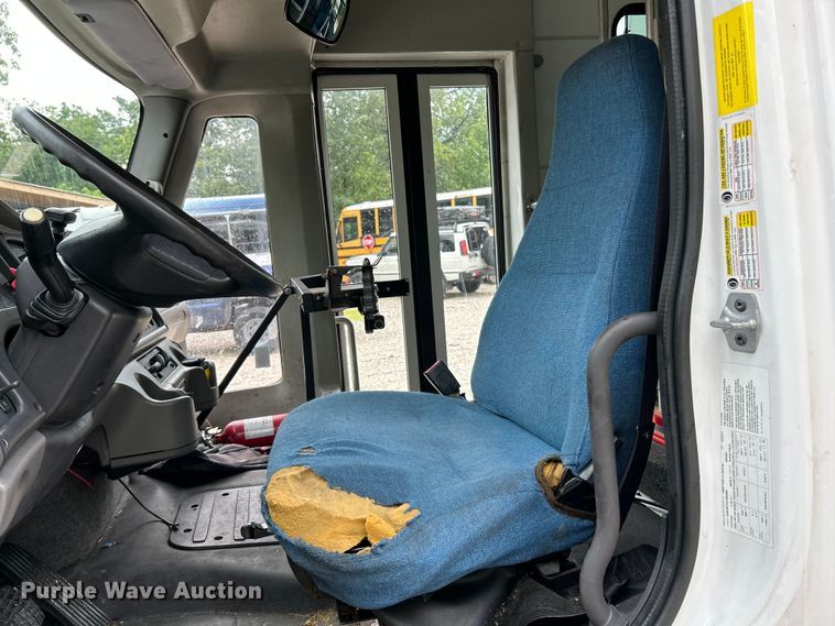 image for item OK9778 2012 Freightliner S2C  shuttle bus