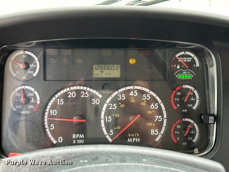 image for item OK9778 2012 Freightliner S2C  shuttle bus