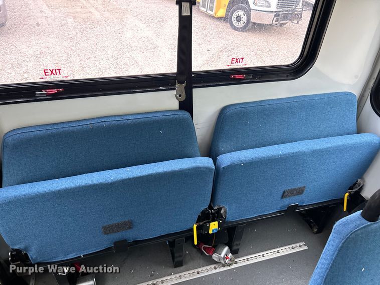 image for item OK9778 2012 Freightliner S2C  shuttle bus